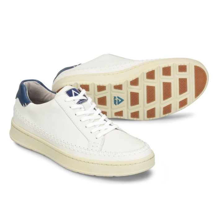 Align Men's Voyage Lace Up Sneaker (S)